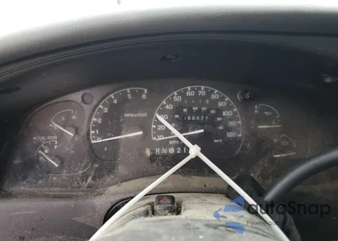 2000 Ford Explorer Sport from USA, damaged, VIN 1FMYU60E9YUA78251